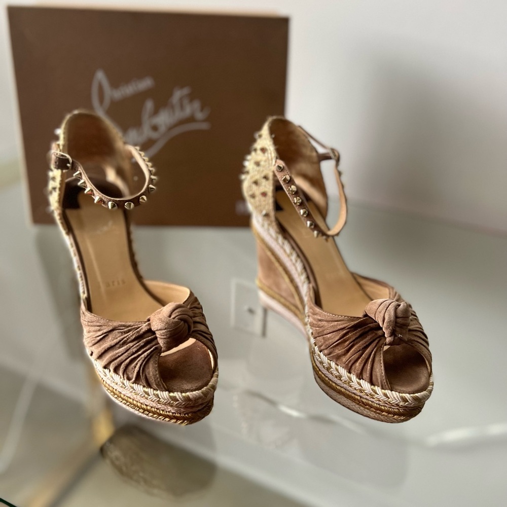 AUTHENTIC Christian Louboutin Madcarina Espadrille Wedges Size 37